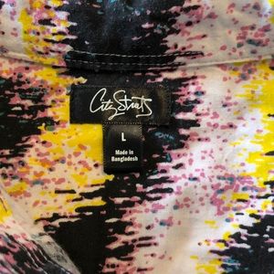 Colorful City street button up